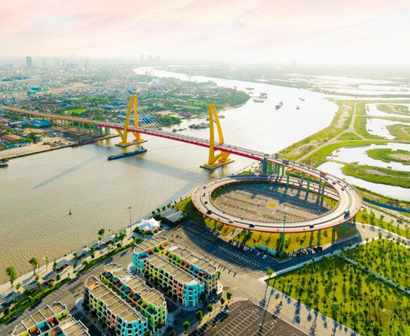 Chỉ 5 phút qua cầu Hoàng Gia, chạm thủ phủ mới của giới tinh hoa Hải Phòng