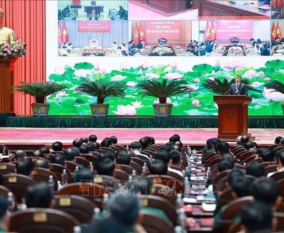 Thủ tướng Lê Minh Hưng: Quân đội phải nhìn xa hơn, tham mưu chiến lược sâu hơn