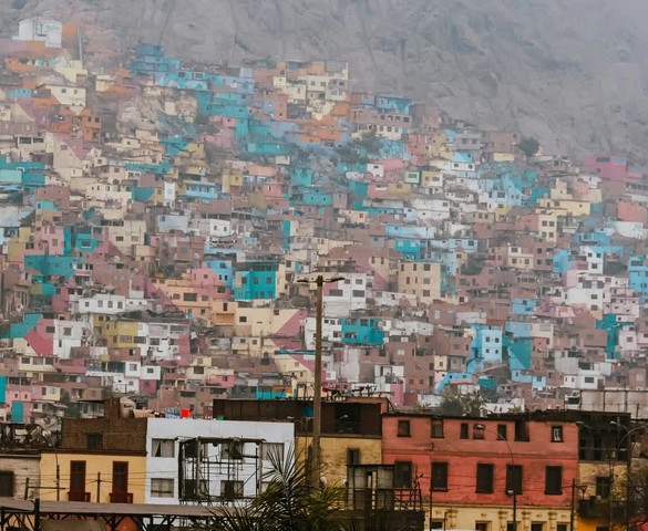 Nhìn lại PREVI Lima (Peru) sau hơn nửa thế kỷ: Di sản của một bản thiết kế chủ đích “bỏ ngỏ”