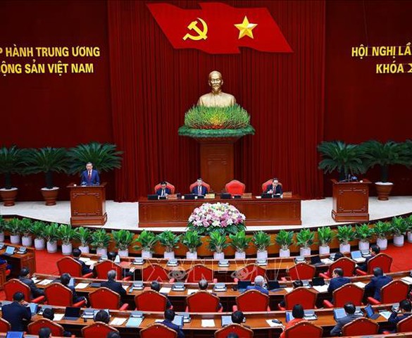 Thông cáo báo chí về ngày làm việc thứ ba Hội nghị Trung ương 3, khóa XIV