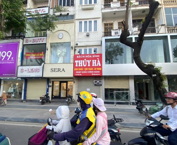 Nhà phố cho thuê "ế khách" dù liên tục giảm giá