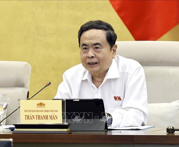 Gỡ tâm lý e ngại, khơi thông nguồn lực nhưng không để lọt vi phạm