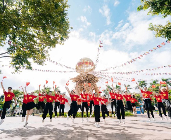 “Hời” chưa từng có: Sun World Ha Long tung bộ 3 ưu đãi chơi “không giới hạn” mừng Quốc khánh