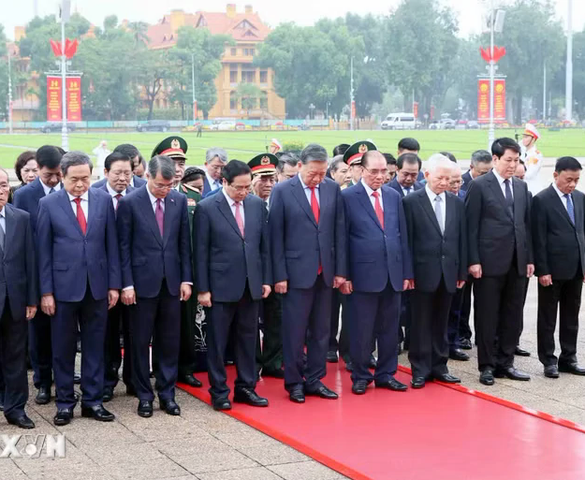 81 năm Quốc khánh: Lãnh đạo Đảng, Nhà nước vào Lăng viếng Chủ tịch Hồ Chí Minh