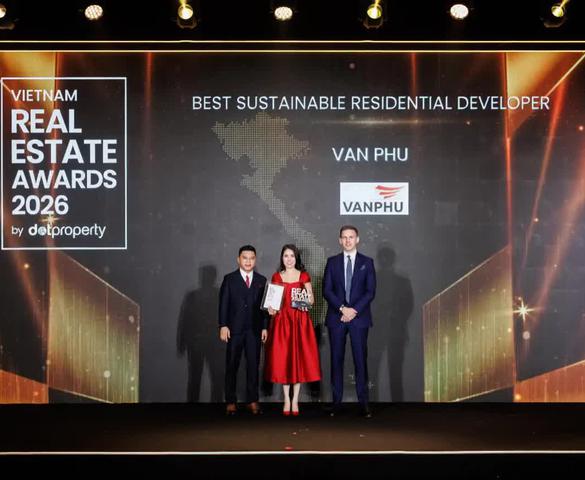 Văn Phú và Vlasta Premier - Phú Thuận được vinh danh tại Dot Property Vietnam Real Estate Awards 2026