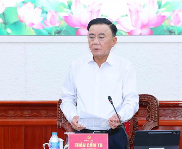 Tăng cường sự lãnh đạo của Đảng và phát huy vai trò của các hội quần chúng