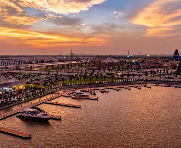 Vinhomes Royal Island: Chốn sống xứng đáng dành cho giới tinh hoa