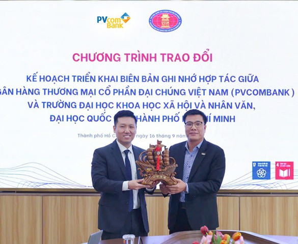 PVcomBank mở rộng hợp tác với Trường Đại học Khoa học Xã hội và Nhân văn, Đại học Quốc gia Thành phố Hồ Chí Minh