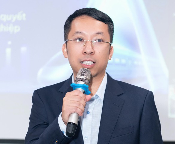 Giám đốc Khối Công nghệ Thông tin SHB cùng các lãnh đạo công nghệ bàn về AI tại CIO Summit 2026