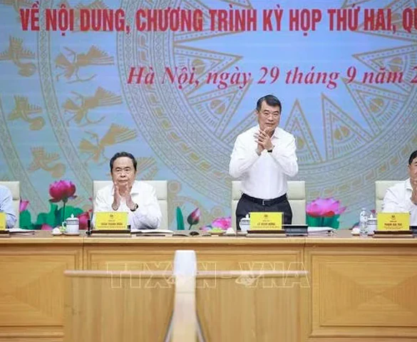 Nâng chất lượng quyết sách của Quốc hội và thực thi của Chính phủ