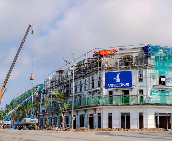 VinCons chọn "lối đi khó" xây dựng lực lượng cơ hữu 200.000 người để đi đường xa