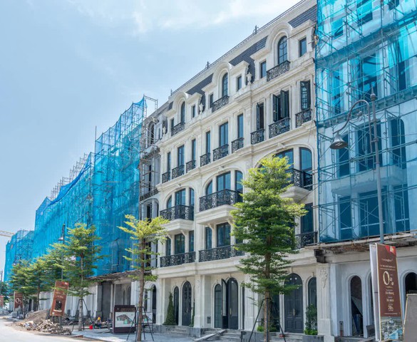 Hà Nội: Trục Tây Thăng Long "khát" điểm đến "all - in - one", nhà phố thương mại đón sóng mới