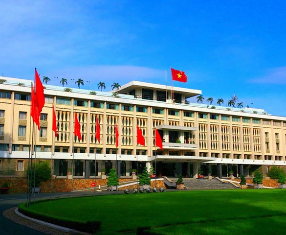 Nghĩ trong ngày Thống nhất