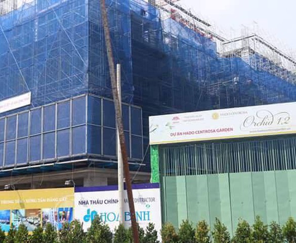 Cất nóc dự án Him Lam Phú An, Q.9
