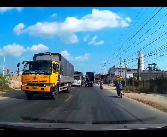 Một chuyện lạ...