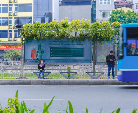 Hanoi bus stops go green