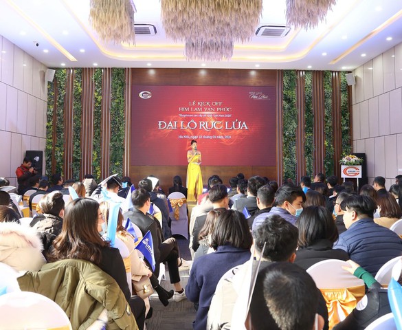 Tinh thần rực lửa tại Lễ kick off dự án Him Lam Vạn Phúc