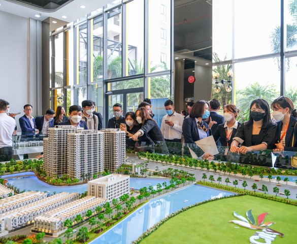 Thị trường biến động, sản phẩm nào vẫn hút khách?