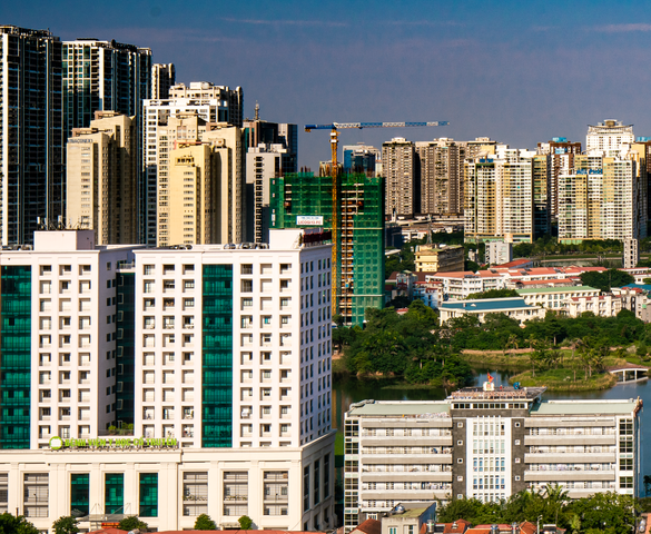 Doanh nghiệp hội viên VNREA phát huy sức mạnh gắn kết để “vượt bão”
