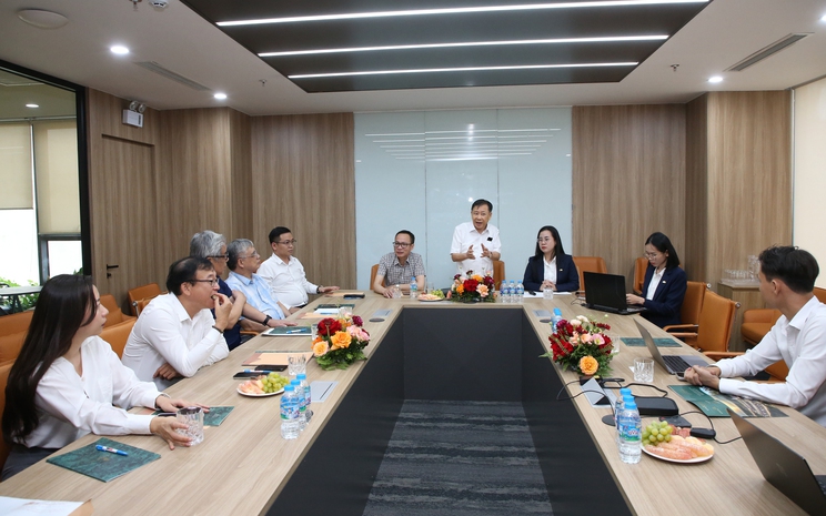 Hội đồng Giám khảo Chung khảo Giải thưởng Quốc gia Bất động sản Việt Nam lần thứ II làm việc với Hata Homes